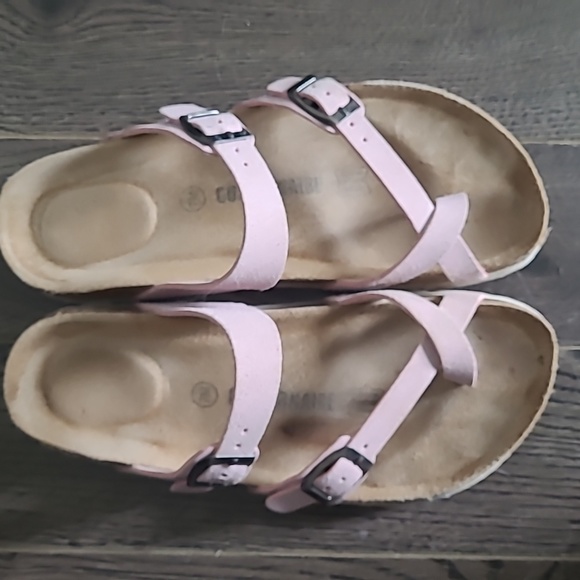 Size 7 Pink Sandle - Picture 1 of 3